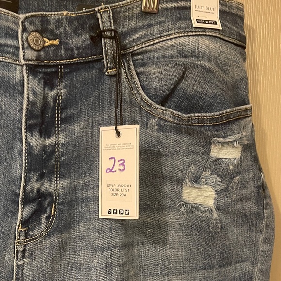 NWT Distressed Judy Blue High Waisted Skinny Fit Jeans, Size 20w - Picture 2 of 8